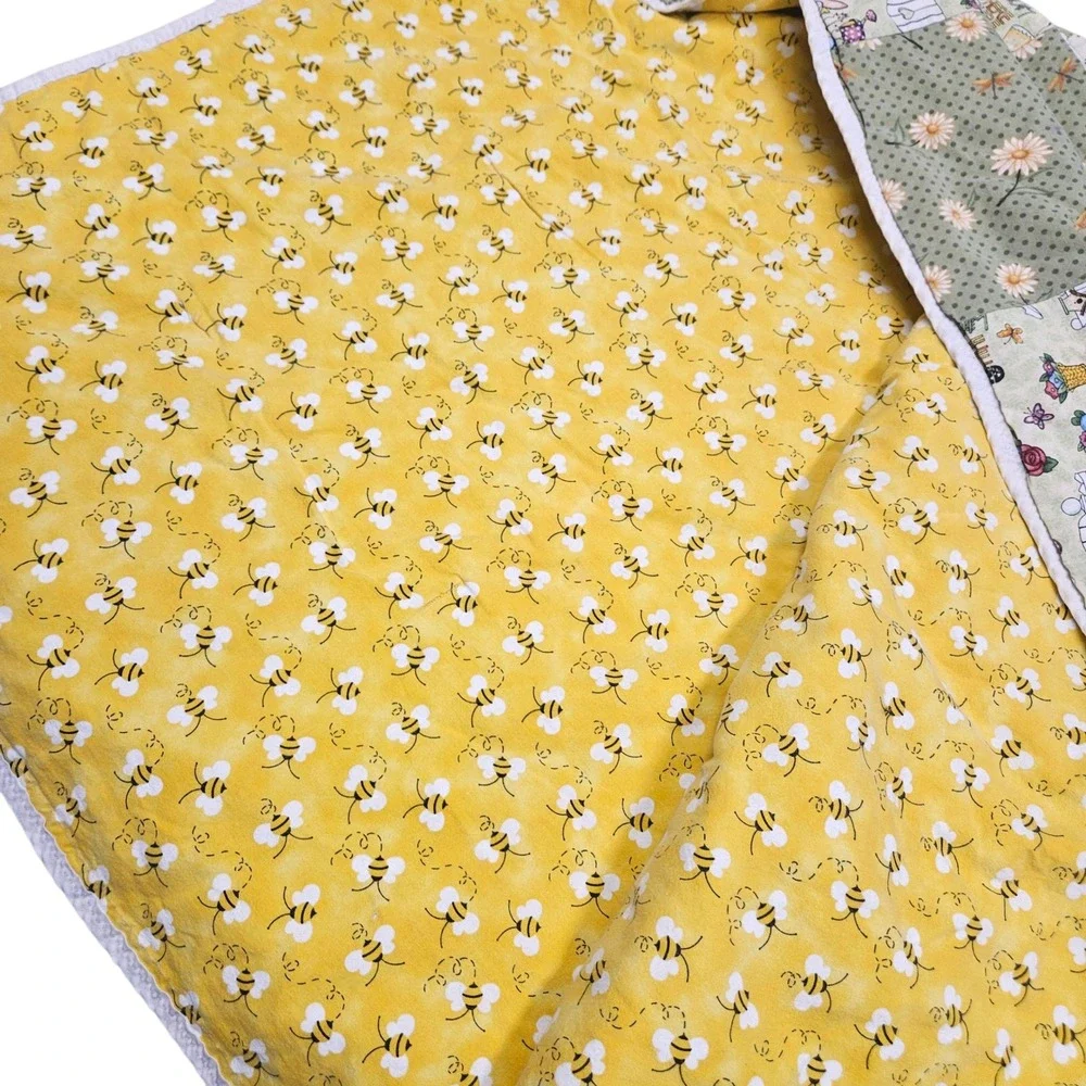 Mary Engelbreit Garden Thyme Quilt Throw Blanket Handmade Patchwork Yellow Bees‎